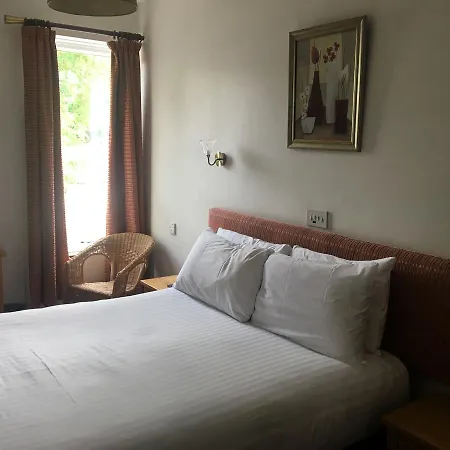 Гостевой дом Winston Manor