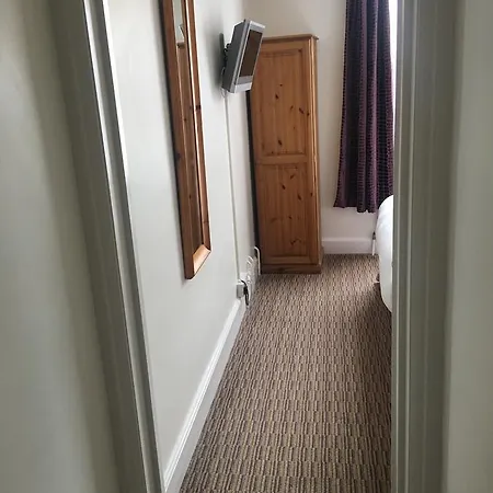 Winston Manor Guest house Churchill (Somerset)