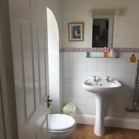 Winston Manor Guest house