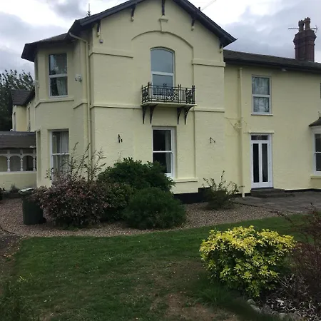 Winston Manor